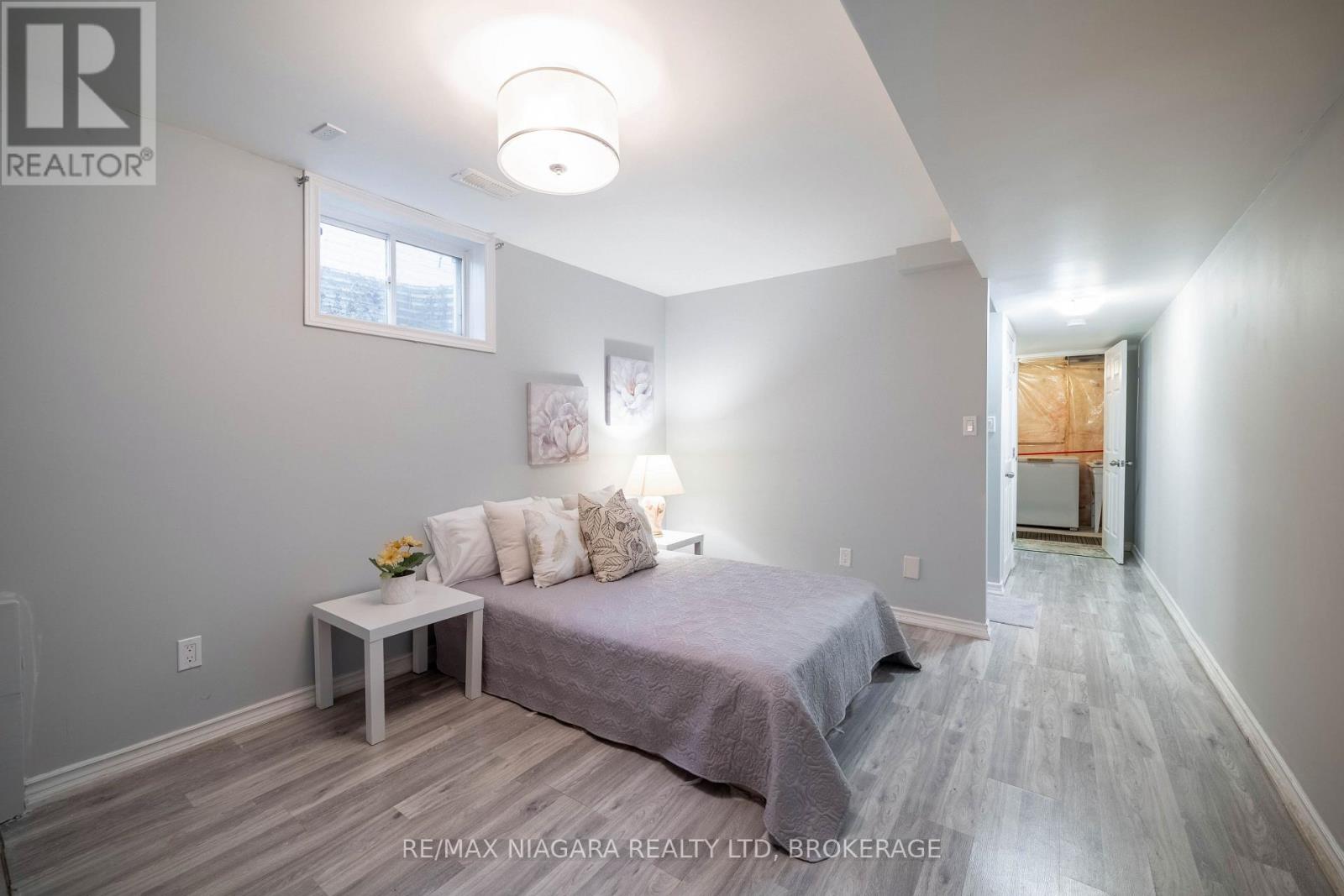 2 Marren Street, St. Catharines, Ontario L2P 2J6 - Photo 36 - X12511092