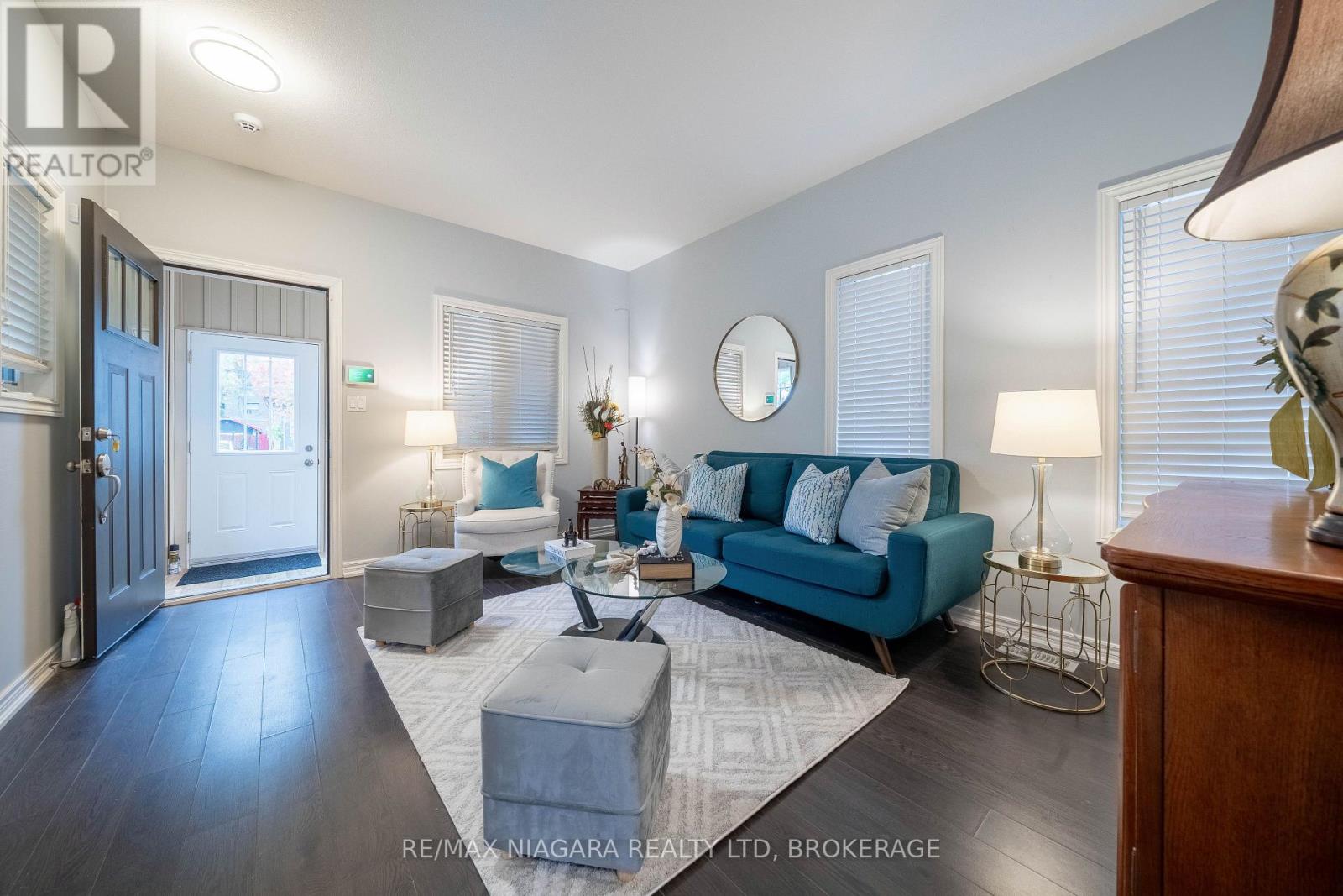 2 Marren Street, St. Catharines, Ontario L2P 2J6 - Photo 9 - X12511092