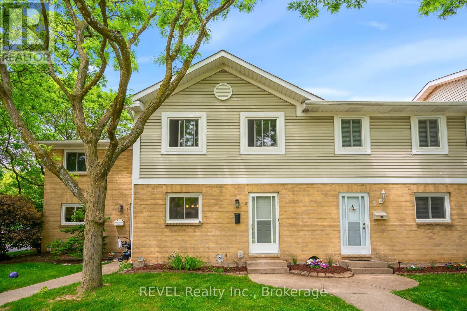 2 - 38 ELMA STREET, St. Catharines, Ontario