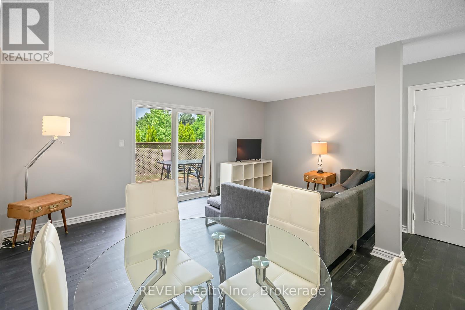 2 - 38 Elma Street, St. Catharines, Ontario  L2N 6Z3 - Photo 10 - X12511126