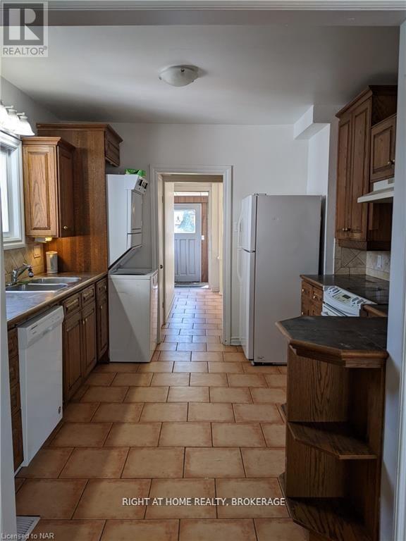 A - 6153 William Street, Niagara Falls, Ontario L2E 5S2 - Photo 6 - X12511140