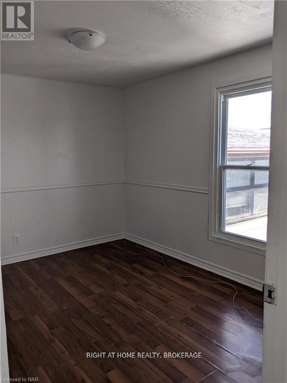 A - 6153 William Street, Niagara Falls, Ontario L2E 5S2 - Photo 8 - X12511140