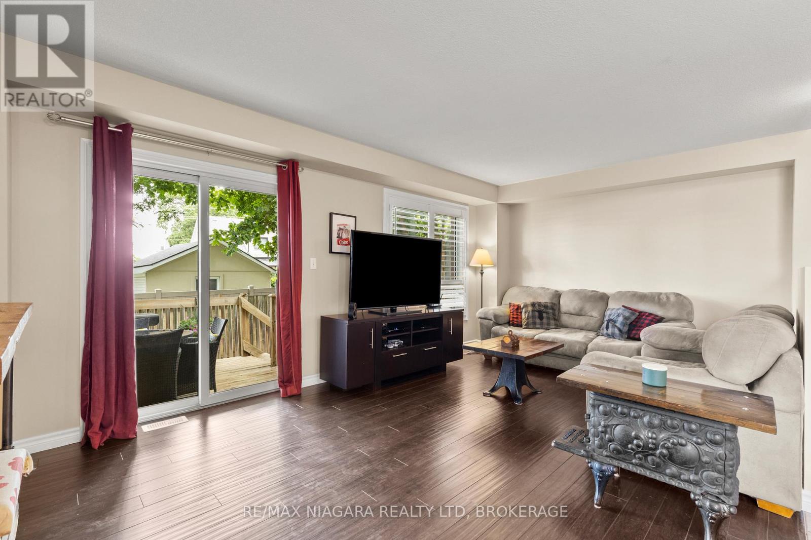 6 - 6263 Valley Way, Niagara Falls, Ontario L2E 0A1 - Photo 13 - X12511148