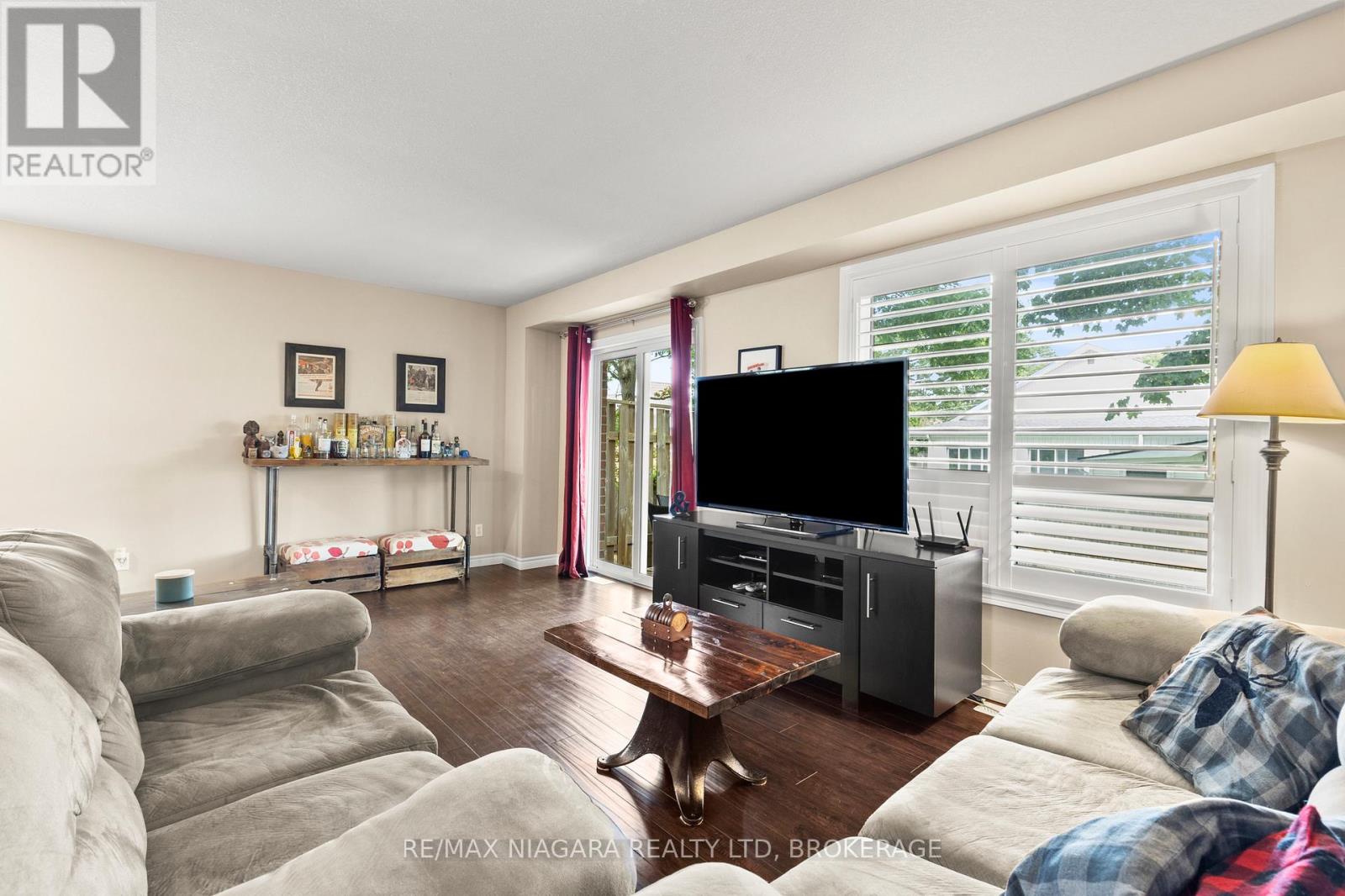 6 - 6263 Valley Way, Niagara Falls, Ontario L2E 0A1 - Photo 15 - X12511148