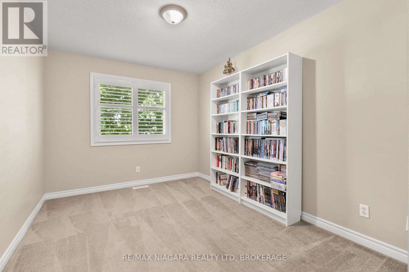 6 - 6263 Valley Way, Niagara Falls, Ontario L2E 0A1 - Photo 20 - X12511148