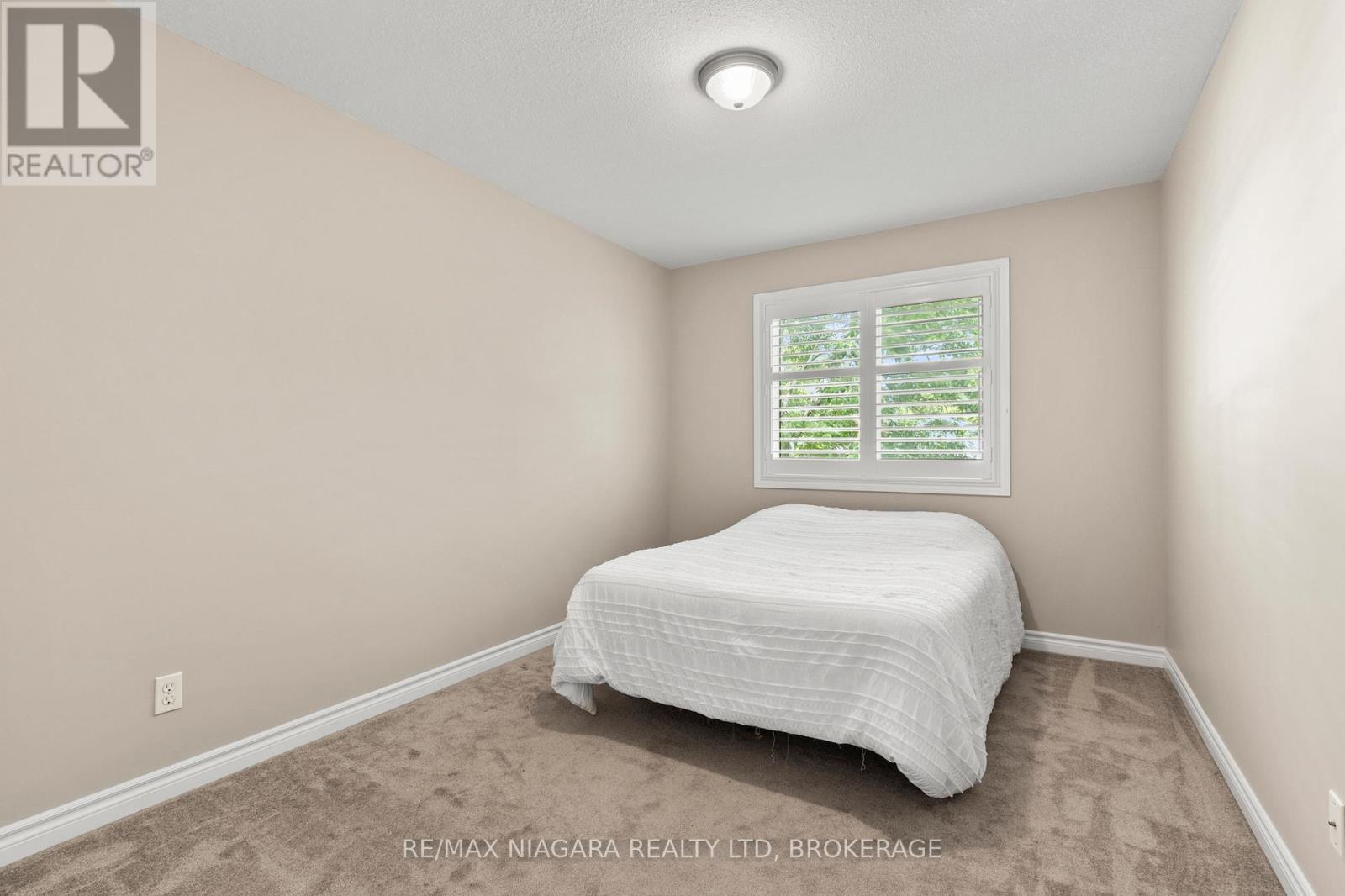 6 - 6263 Valley Way, Niagara Falls, Ontario L2E 0A1 - Photo 21 - X12511148