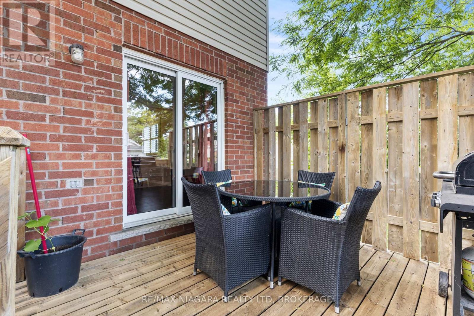 6 - 6263 Valley Way, Niagara Falls, Ontario L2E 0A1 - Photo 26 - X12511148