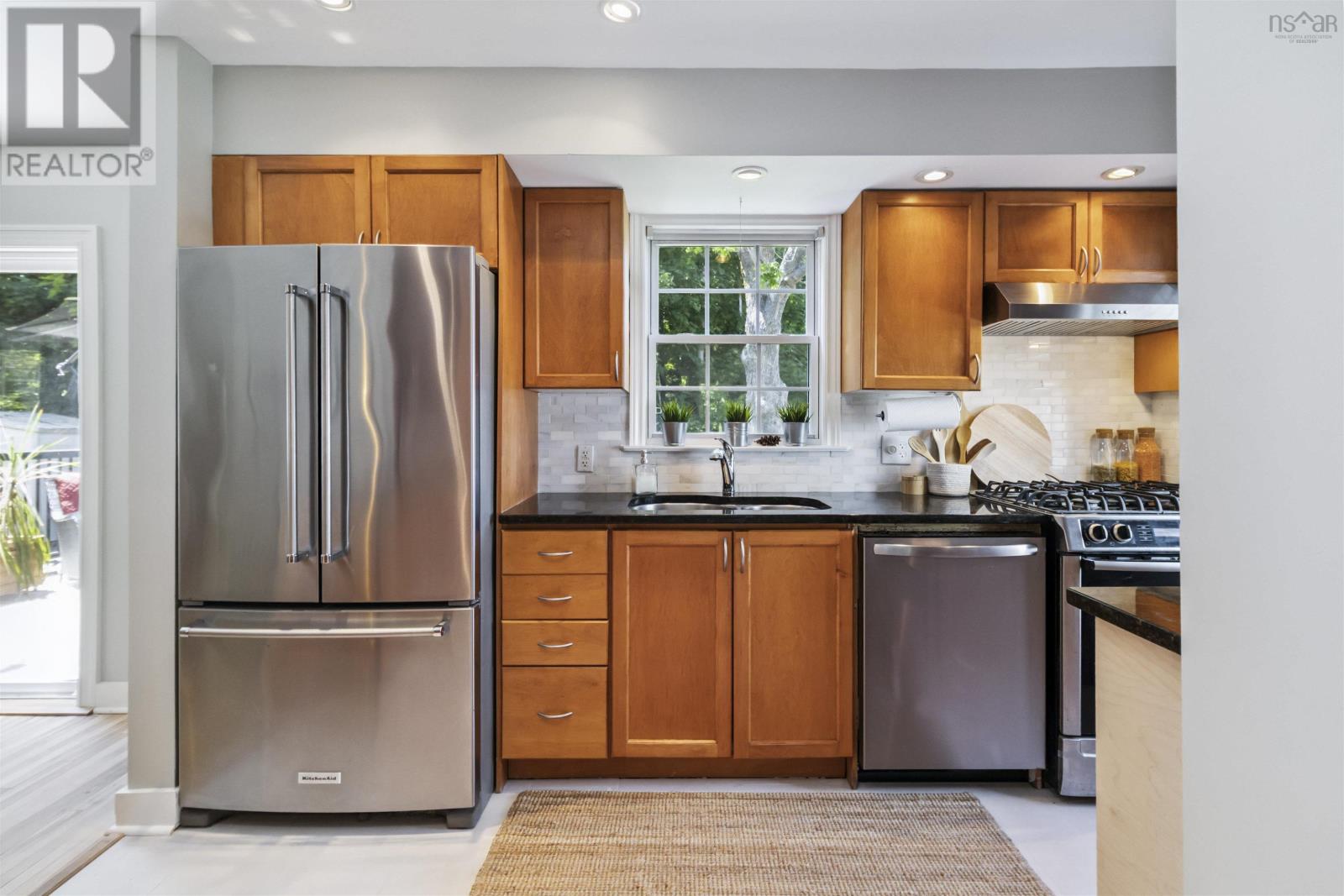 6873 Edward Arab Avenue, Halifax, Nova Scotia  B3L 2E4 - Photo 11 - 202526371