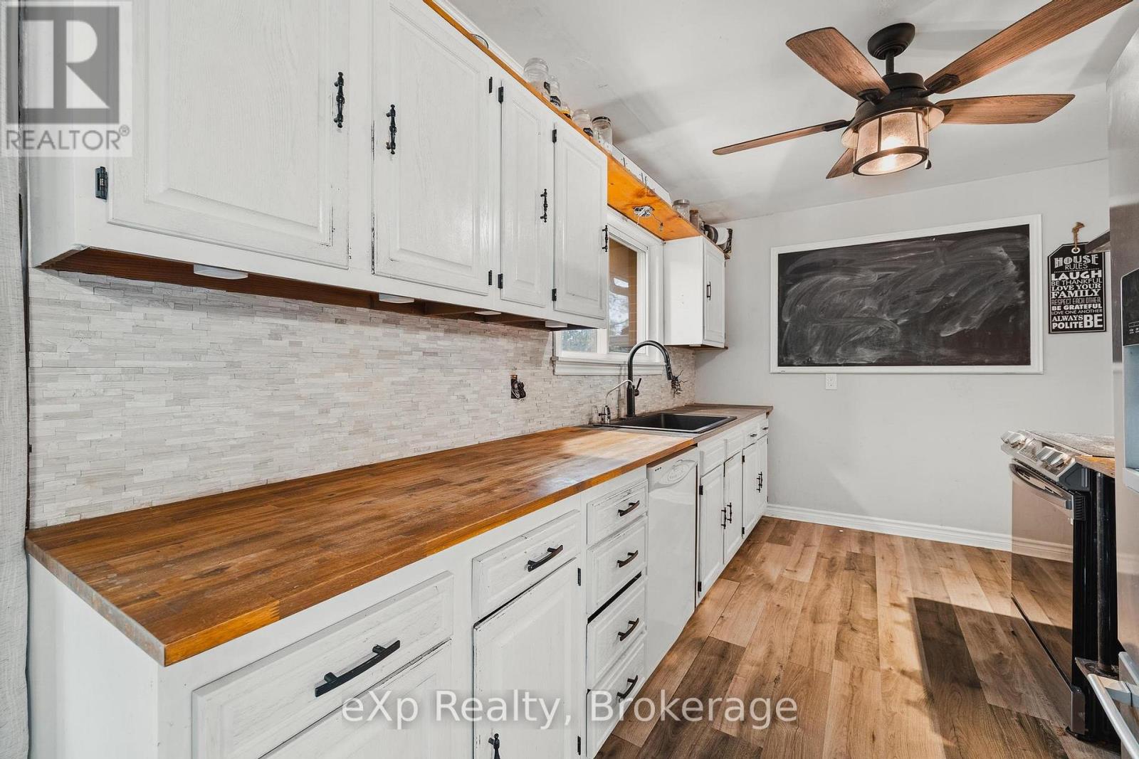 405014 Grey 4 Road, Grey Highlands, Ontario  N0C 1E0 - Photo 11 - X12511150