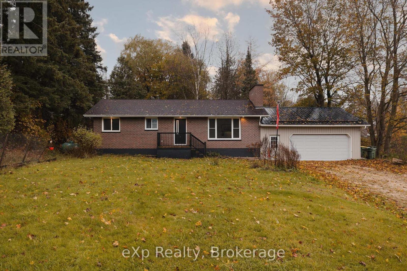 405014 Grey 4 Road, Grey Highlands, Ontario  N0C 1E0 - Photo 2 - X12511150