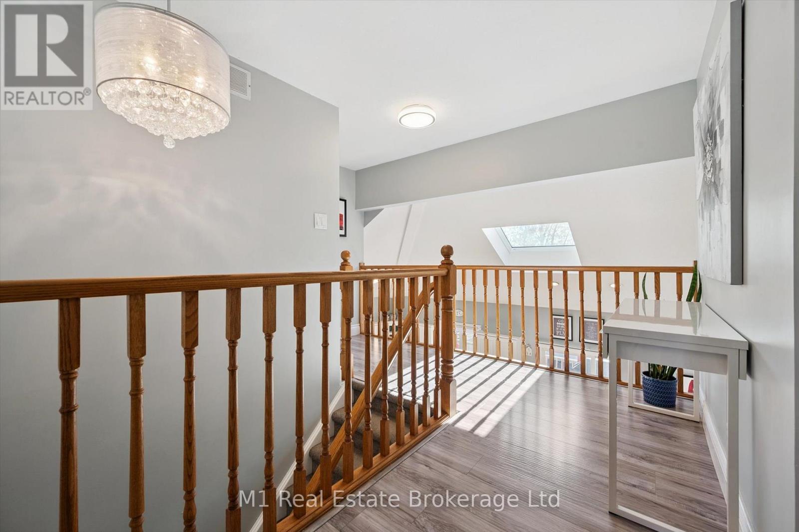 684 Willow Road, Guelph, Ontario N1H 1K2 - Photo 32 - X12511158