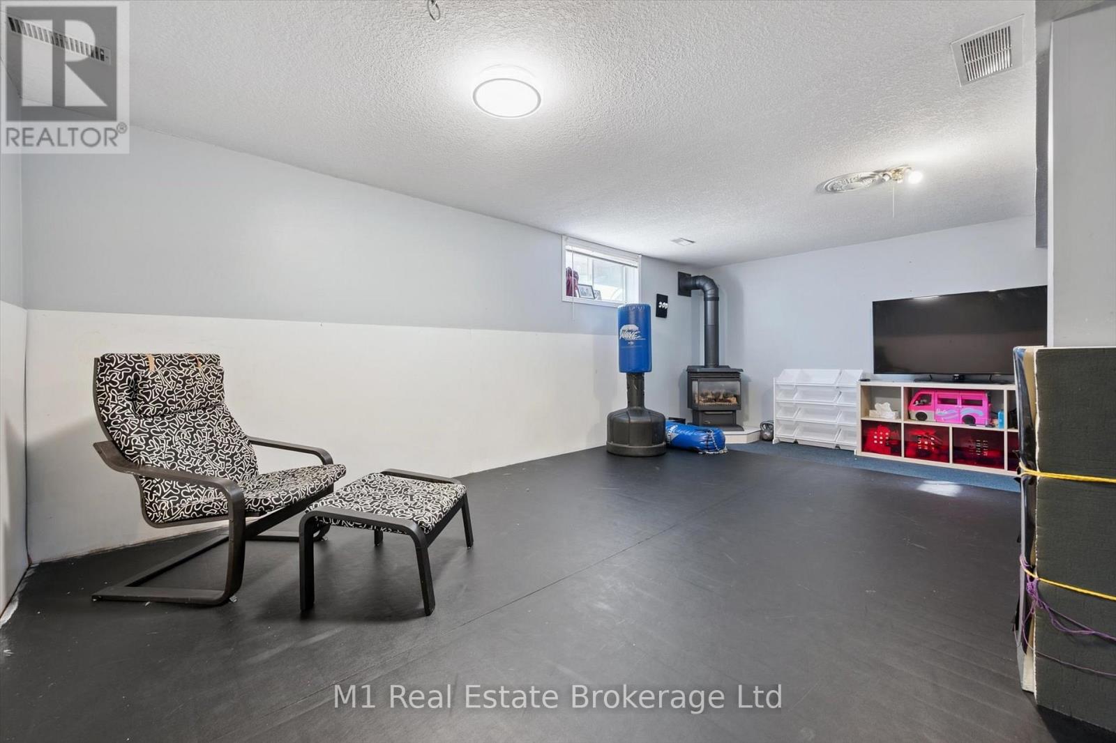 684 Willow Road, Guelph, Ontario N1H 1K2 - Photo 33 - X12511158