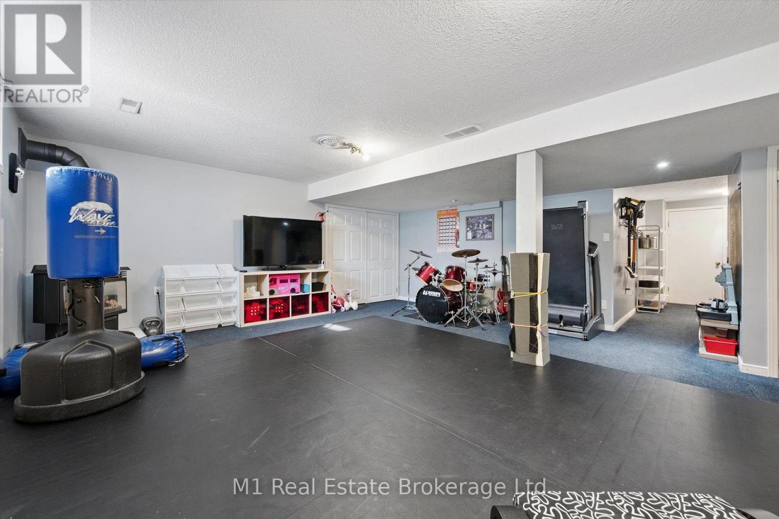 684 Willow Road, Guelph, Ontario N1H 1K2 - Photo 34 - X12511158