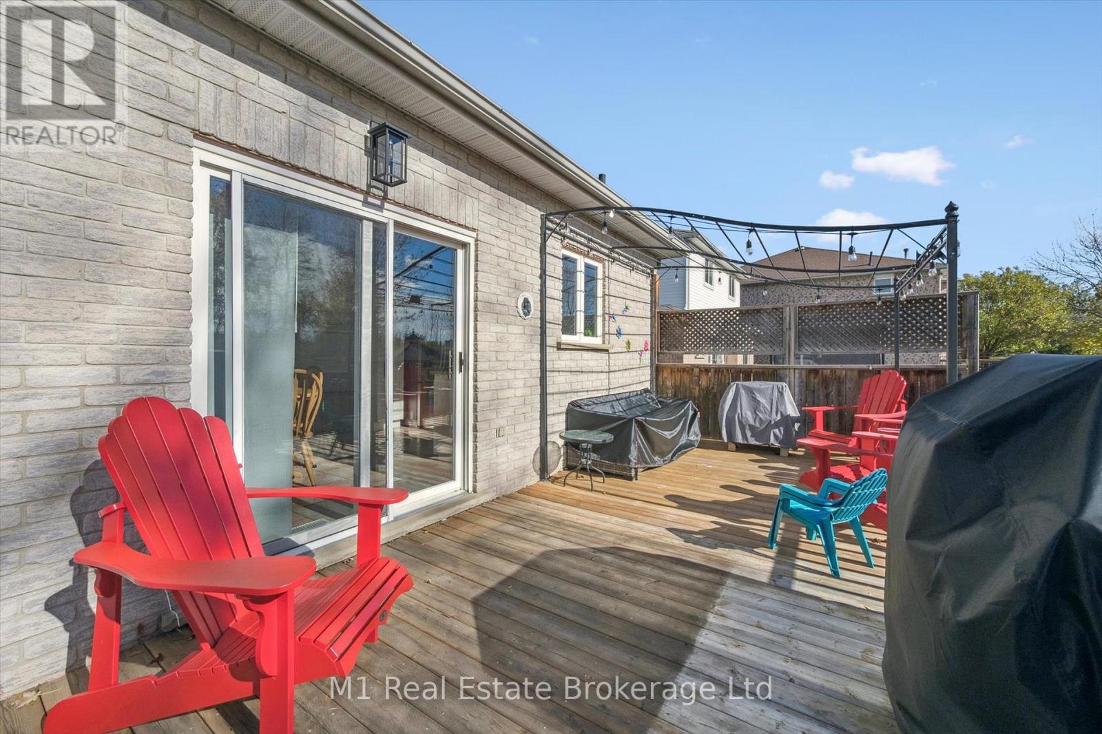 684 Willow Road, Guelph, Ontario N1H 1K2 - Photo 48 - X12511158