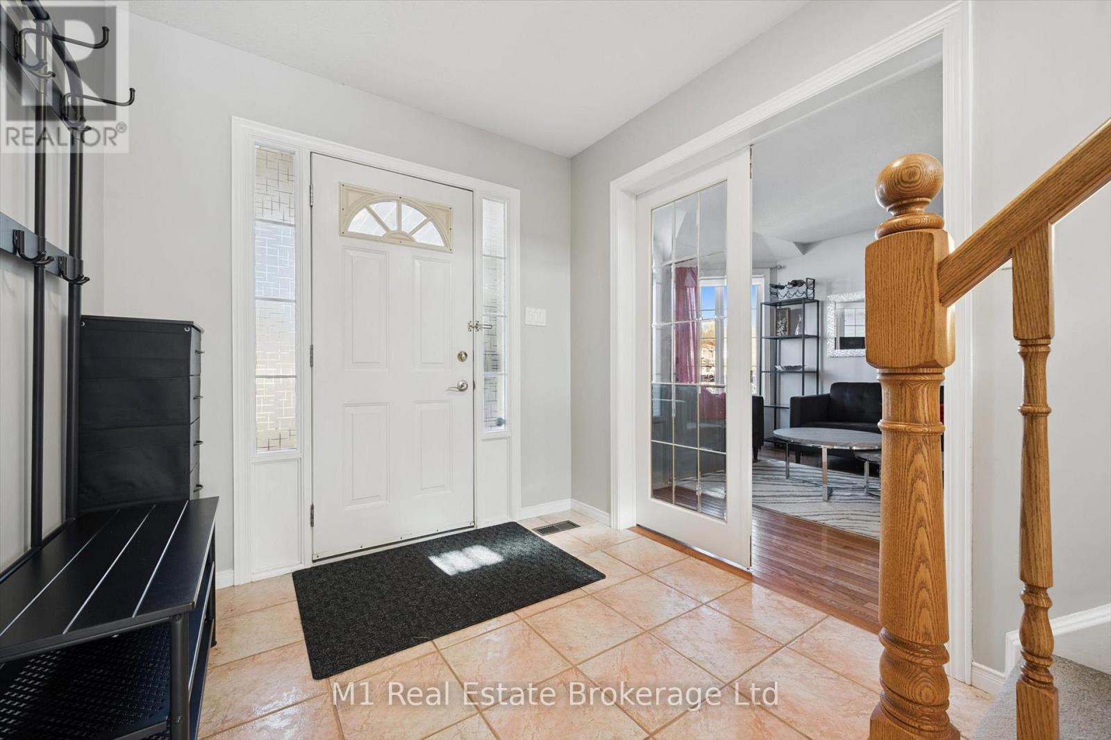 684 Willow Road, Guelph, Ontario N1H 1K2 - Photo 6 - X12511158