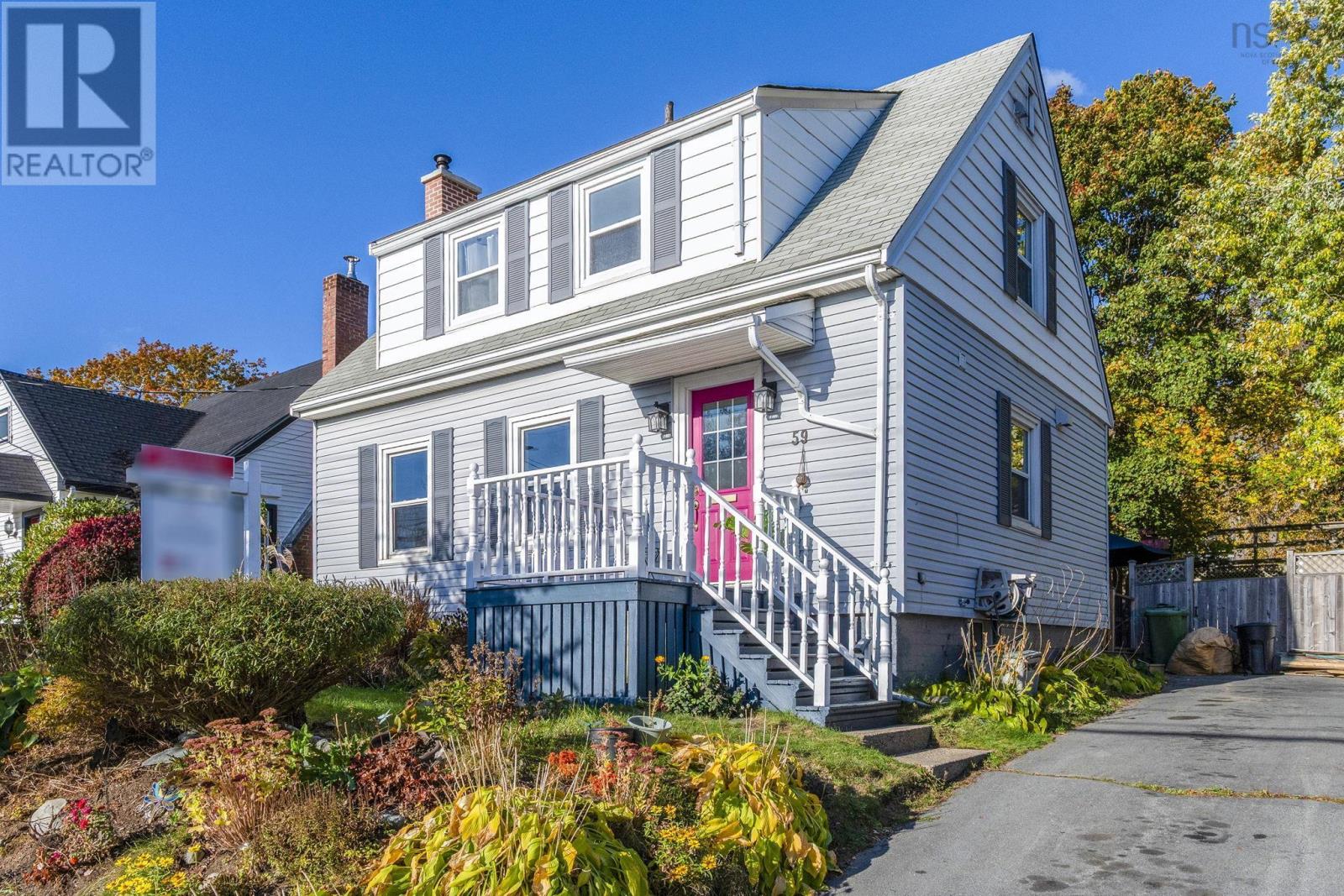 59 Newcastle Street, Dartmouth, Nova Scotia  B2Y 3M6 - Photo 1 - 202526566