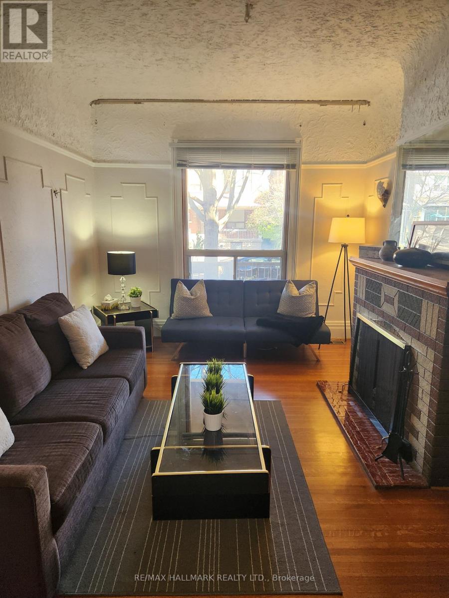 Main - 132 Grace Street, Toronto, Ontario  M6J 2S2 - Photo 6 - C12412888