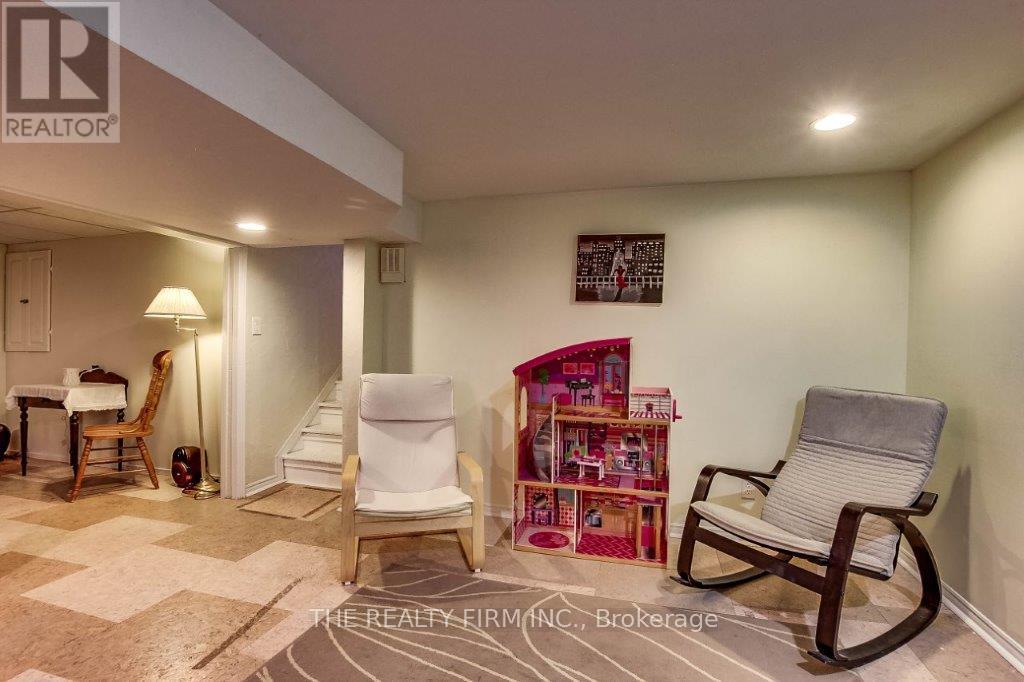 79 Mendip Crescent, London South, Ontario  N6E 1H2 - Photo 31 - X12425454