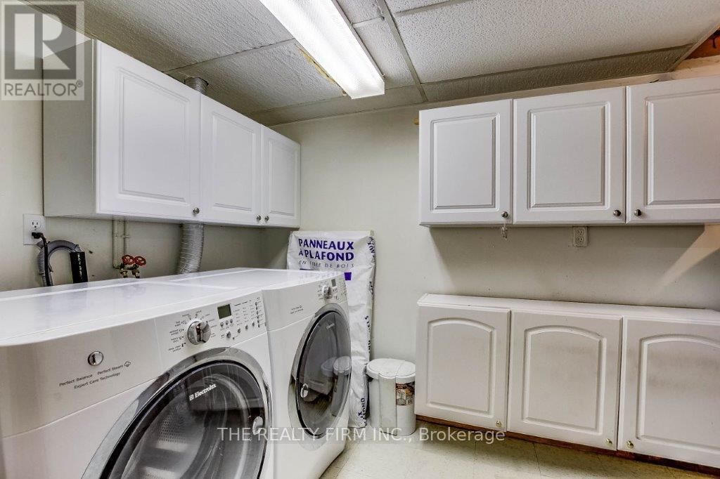 79 Mendip Crescent, London South, Ontario  N6E 1H2 - Photo 39 - X12425454