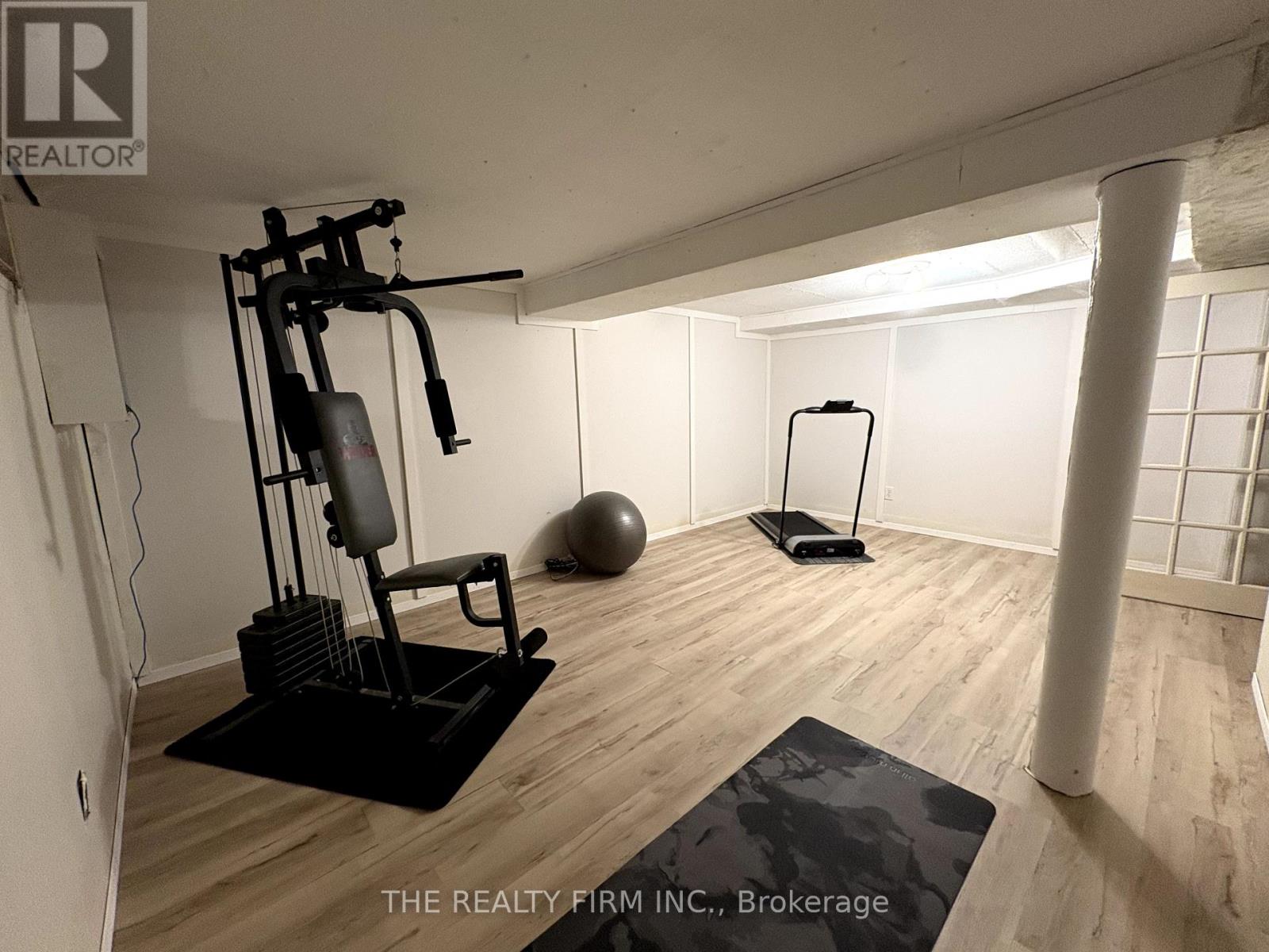 79 Mendip Crescent, London South, Ontario  N6E 1H2 - Photo 35 - X12425454