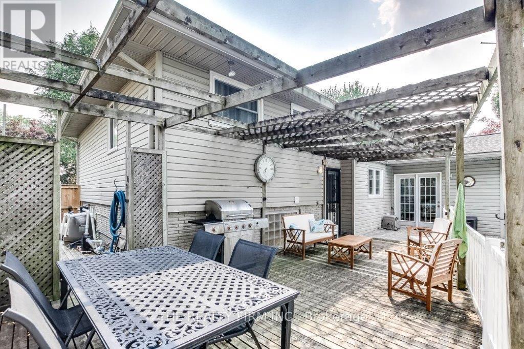 79 Mendip Crescent, London South, Ontario  N6E 1H2 - Photo 41 - X12425454