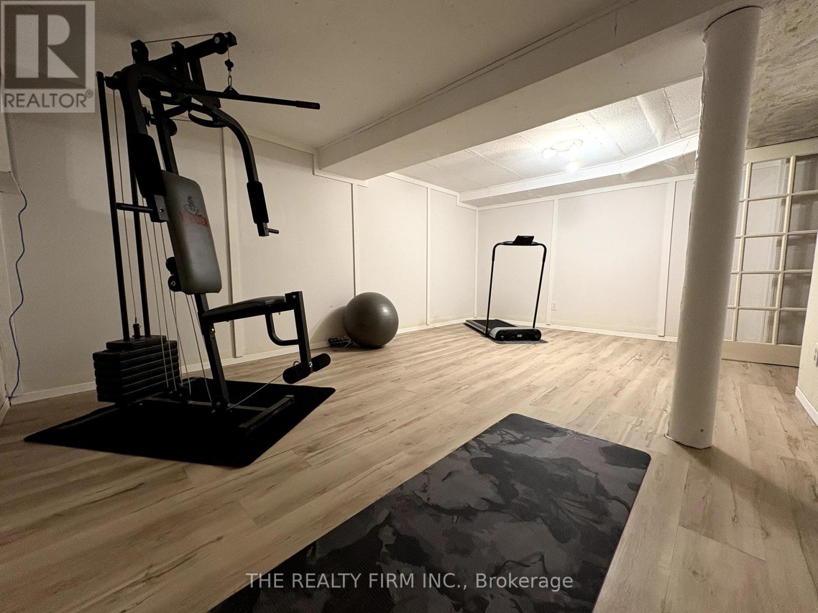 79 Mendip Crescent, London South, Ontario  N6E 1H2 - Photo 37 - X12425454