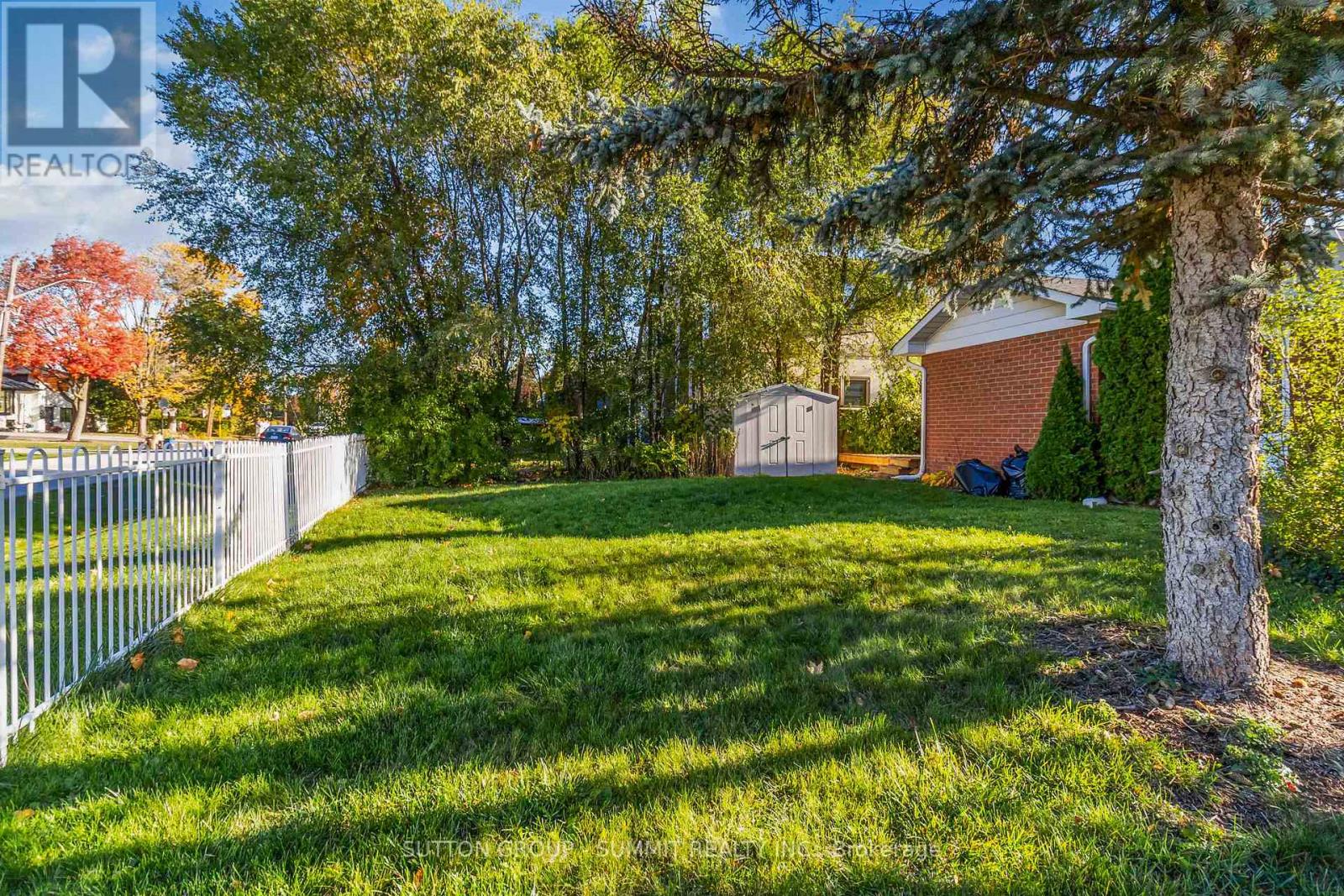 515 Trafford Crescent, Oakville, Ontario L6L 3T2 - Photo 20 - W12495774