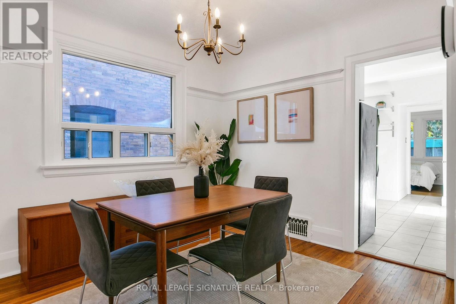 546 Jane Street, Toronto, Ontario  M6S 4A4 - Photo 14 - W12509888