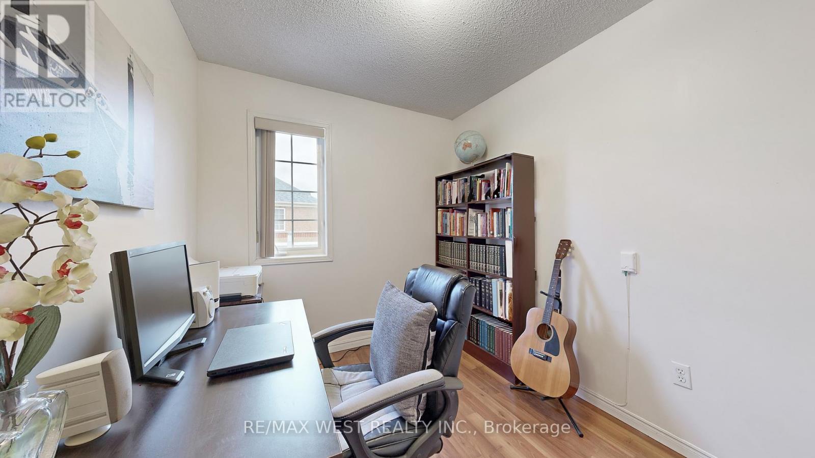 1 Platinum Drive, Toronto, Ontario M6M 5K1 - Photo 34 - W12507594