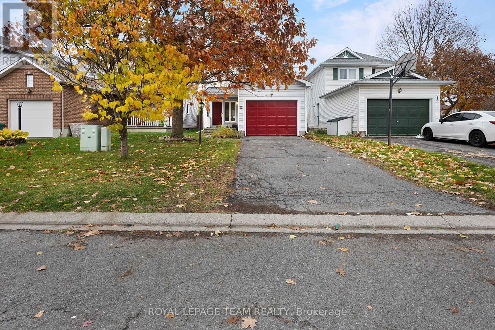 3 Cottingham Street, Ottawa, Ontario  K2G 6A3 - Photo 2 - X12466093