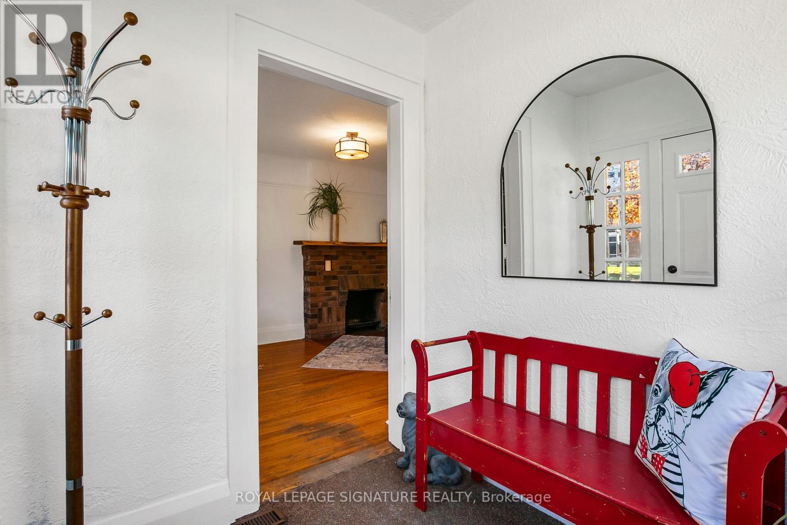 546 Jane Street, Toronto, Ontario  M6S 4A4 - Photo 3 - W12509888