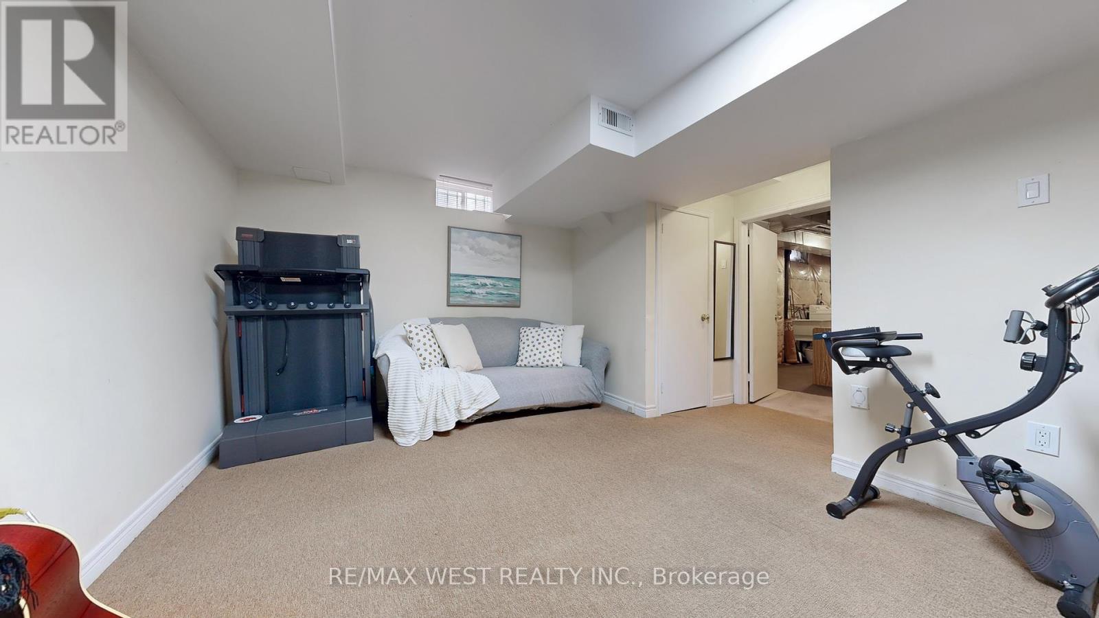 1 Platinum Drive, Toronto, Ontario M6M 5K1 - Photo 36 - W12507594