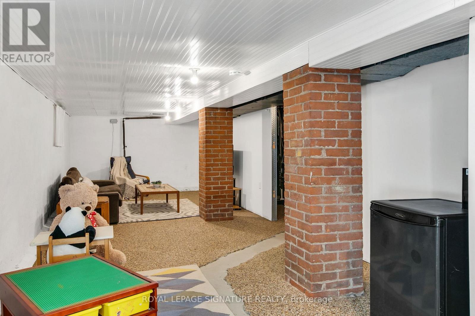 546 Jane Street, Toronto, Ontario  M6S 4A4 - Photo 30 - W12509888