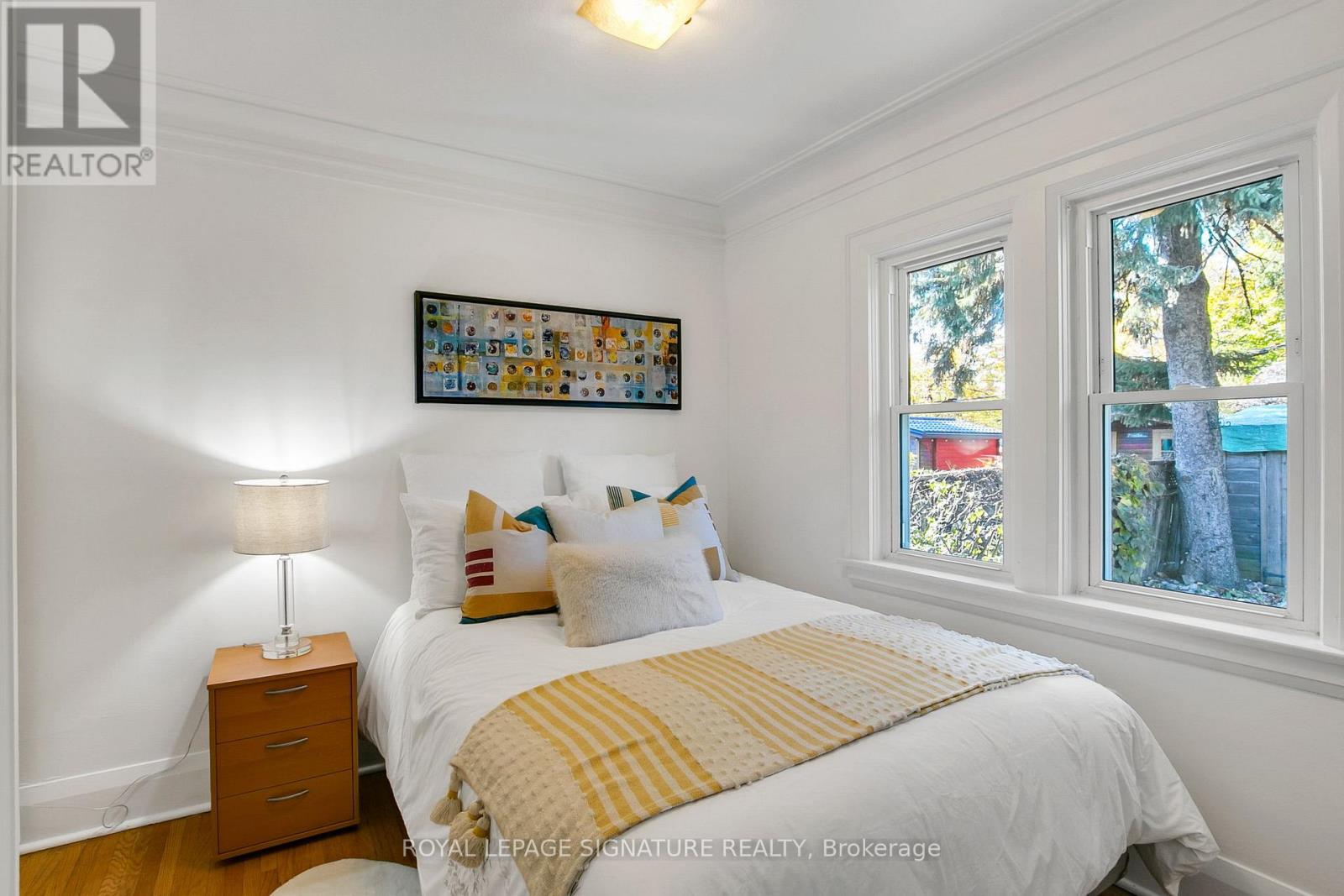 546 Jane Street, Toronto, Ontario  M6S 4A4 - Photo 21 - W12509888