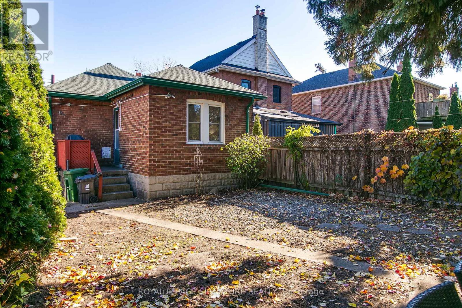 546 Jane Street, Toronto, Ontario  M6S 4A4 - Photo 41 - W12509888