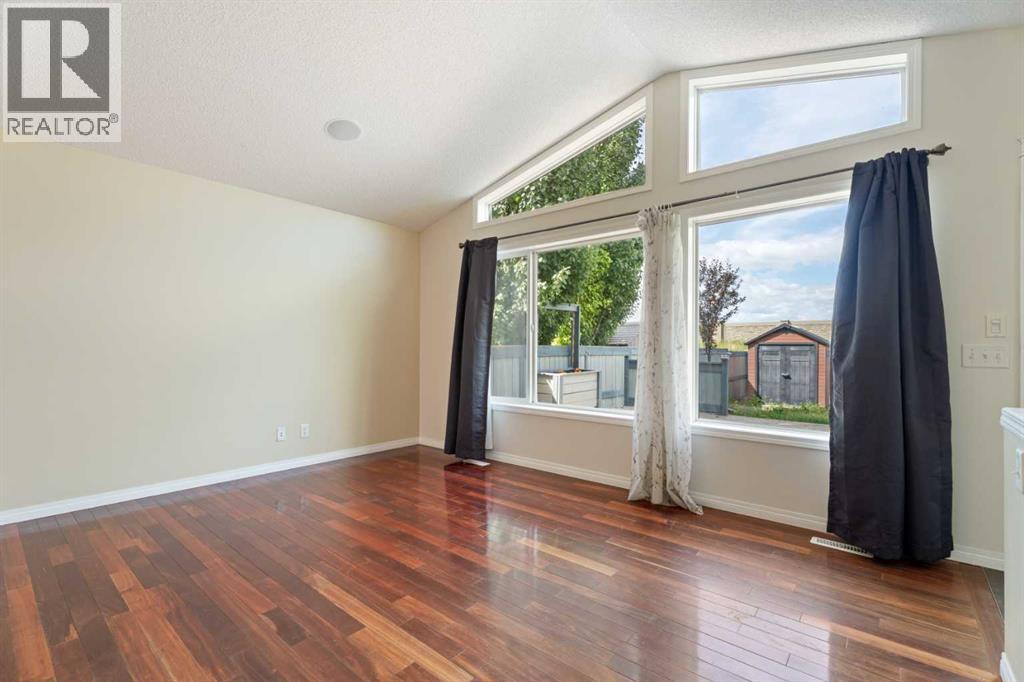 203 Auburn Bay Heights Se, Calgary, Alberta  T3M 0A8 - Photo 9 - A2261097