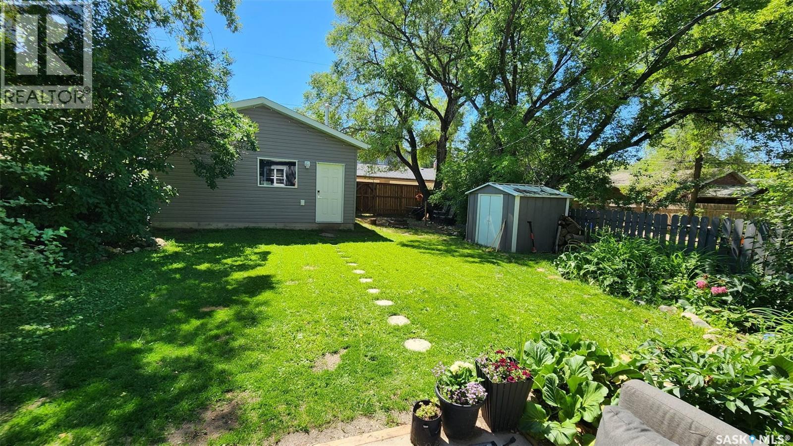 212 4th Street E, Saskatoon, Saskatchewan  S7H 1J1 - Photo 31 - SK022354