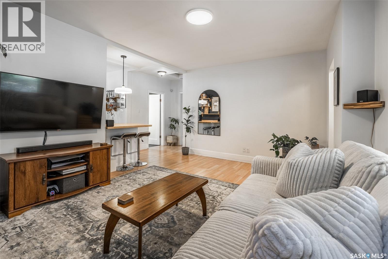 212 4th Street E, Saskatoon, Saskatchewan  S7H 1J1 - Photo 6 - SK022354