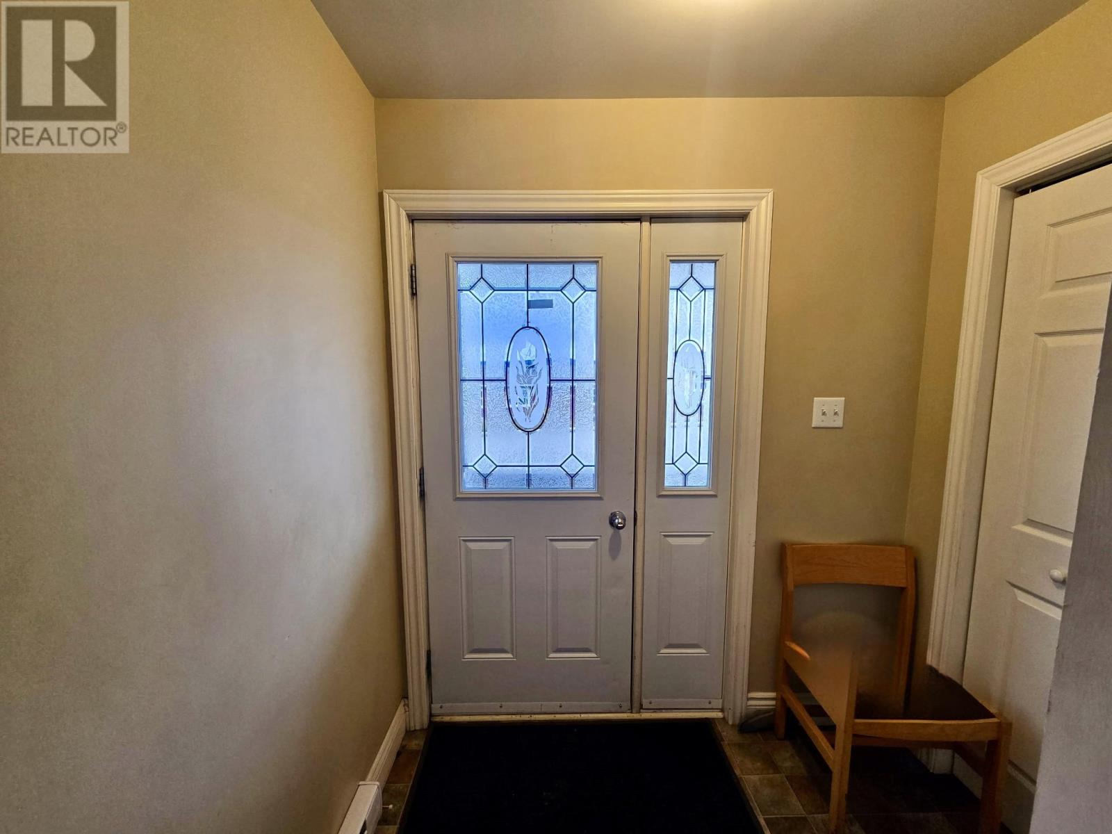 20 Flynn Lane, Wabush, Newfoundland & Labrador  A0R 1B0 - Photo 2 - 1292094