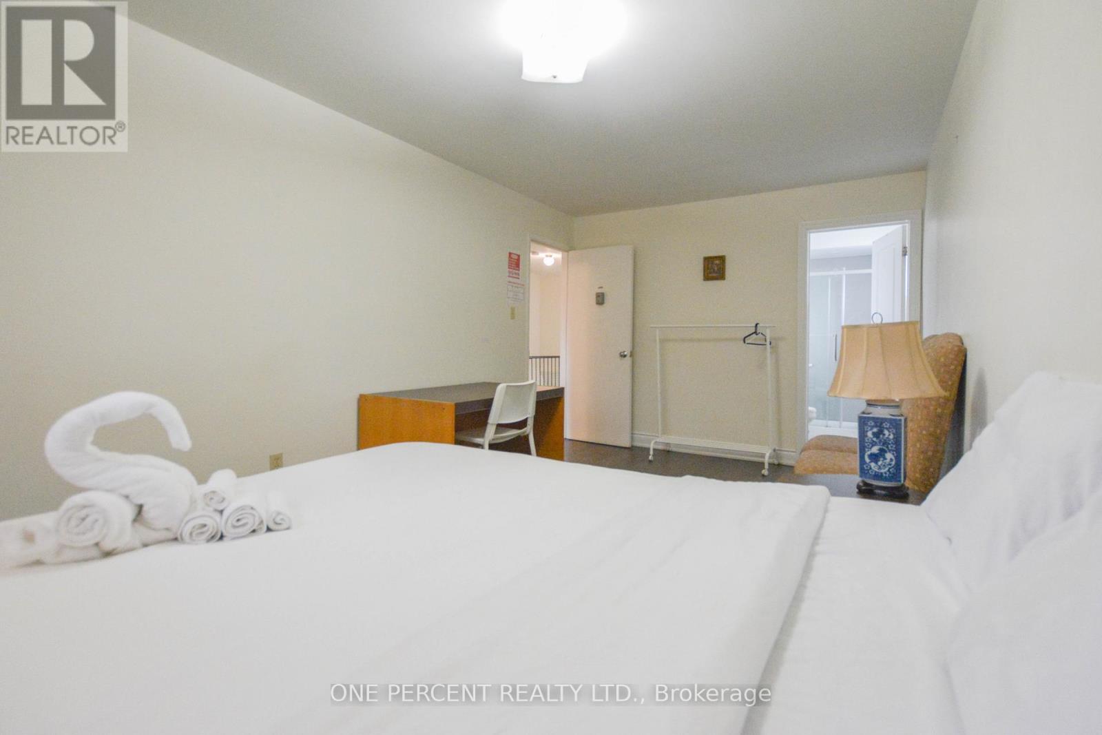 22 Mintwood Drive, Toronto, Ontario  M2M 3A7 - Photo 22 - C12511198