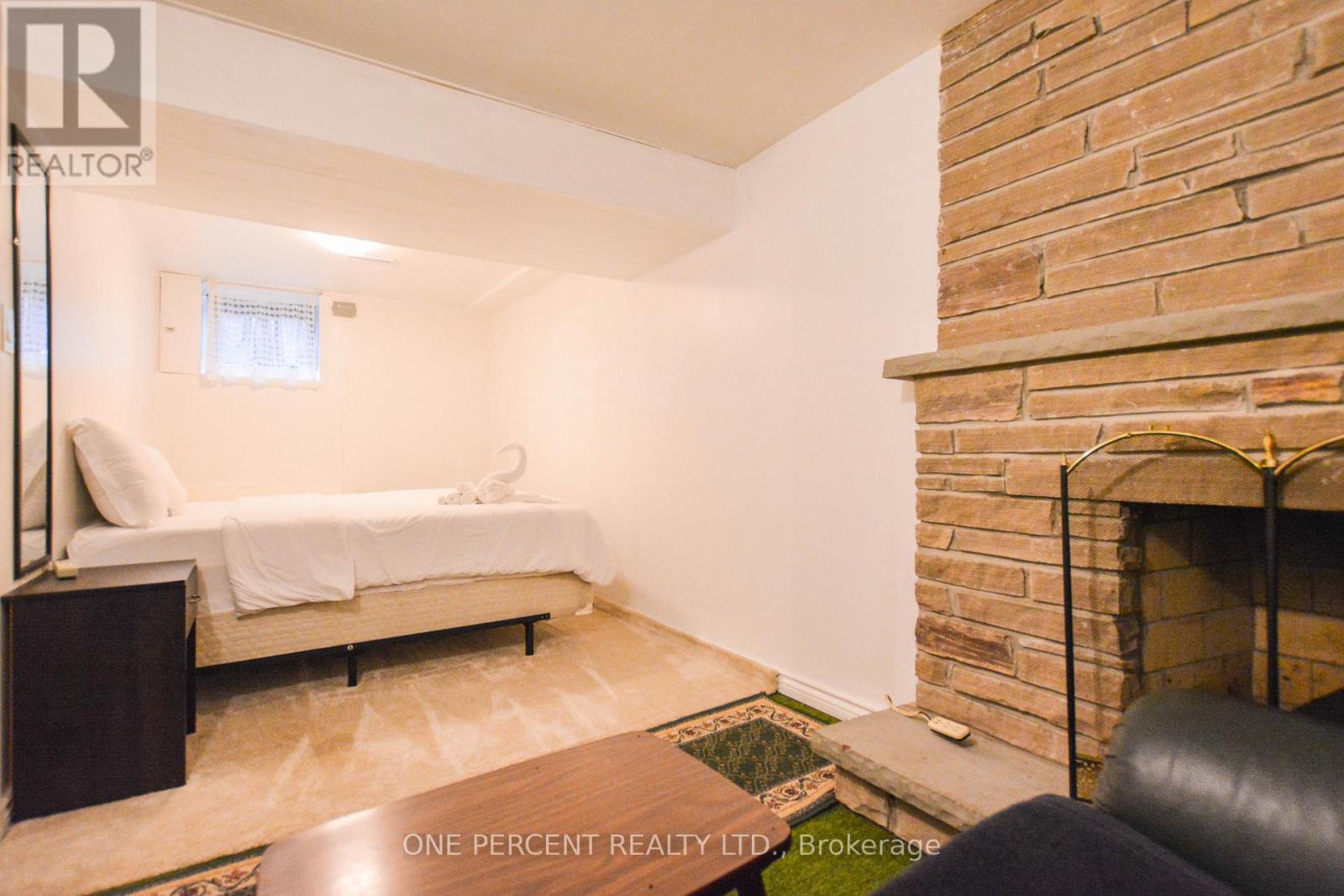 22 Mintwood Drive, Toronto, Ontario  M2M 3A7 - Photo 32 - C12511198