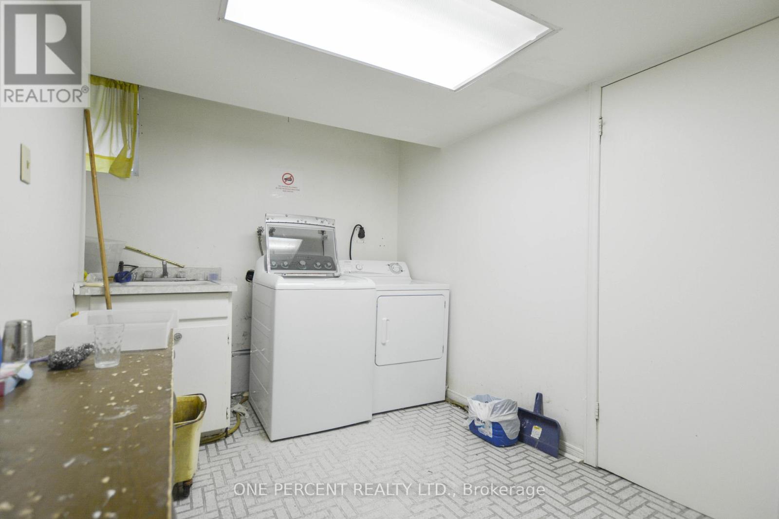 22 Mintwood Drive, Toronto, Ontario  M2M 3A7 - Photo 35 - C12511198