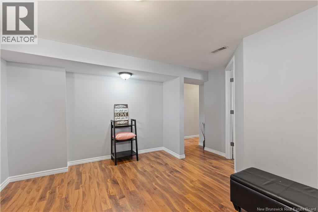 61 Mapleton, Moncton, New Brunswick  E1C 7W6 - Photo 24 - NB129443