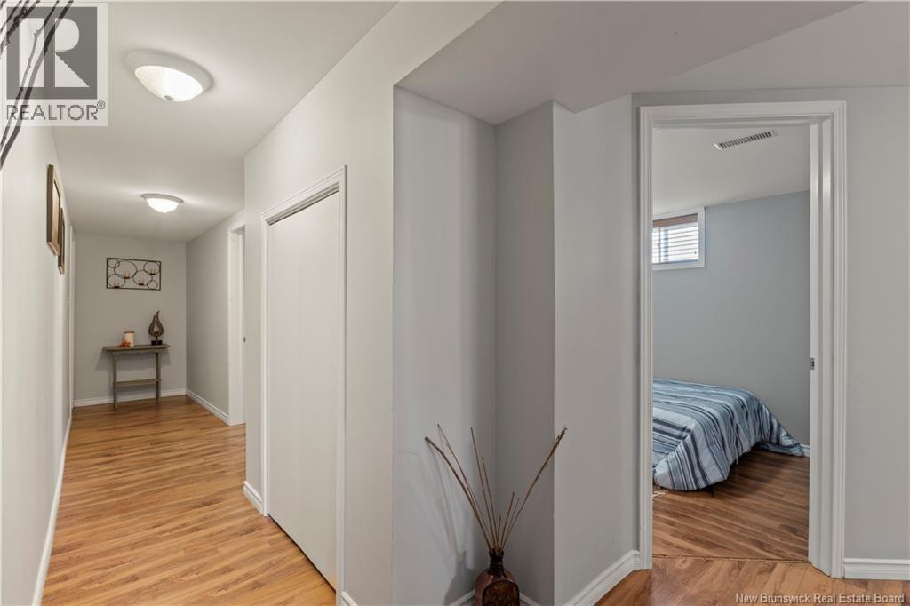 61 Mapleton, Moncton, New Brunswick  E1C 7W6 - Photo 27 - NB129443