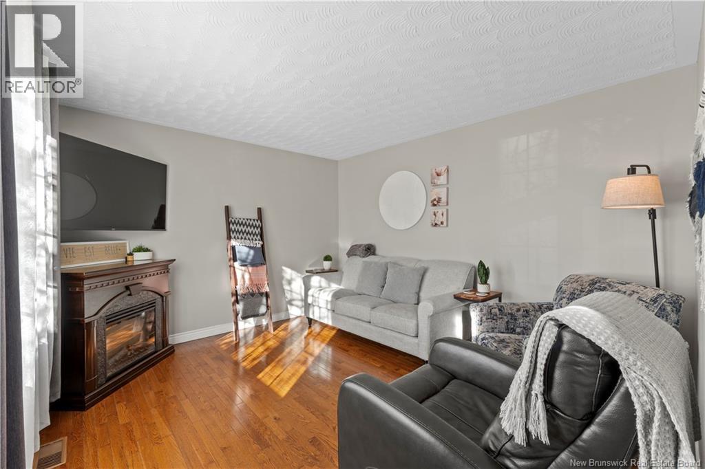 61 Mapleton, Moncton, New Brunswick  E1C 7W6 - Photo 8 - NB129443