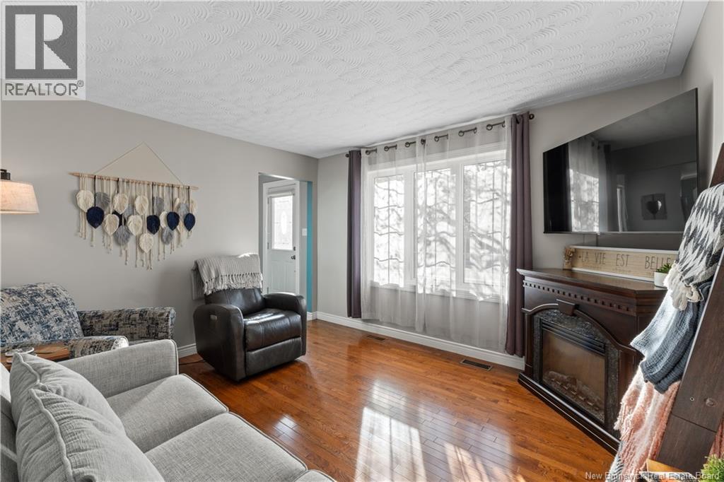 61 Mapleton, Moncton, New Brunswick  E1C 7W6 - Photo 9 - NB129443