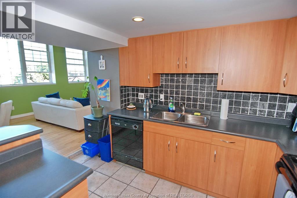 647 Irvine Unit# 301, Windsor, Ontario  N8X 2J4 - Photo 19 - 25028035