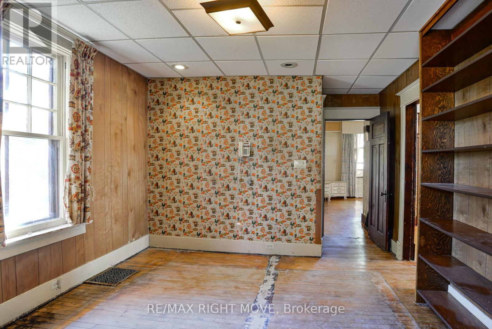 146 West Street N, Orillia, Ontario  L3V 5C5 - Photo 12 - S12510436