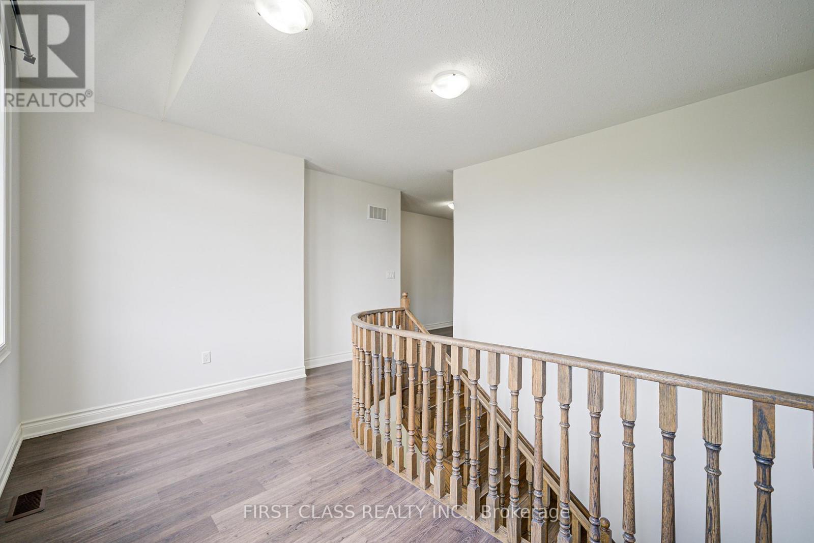 3103 Streamwood Passage, Oakville, Ontario  L6H 0S8 - Photo 20 - W12443987