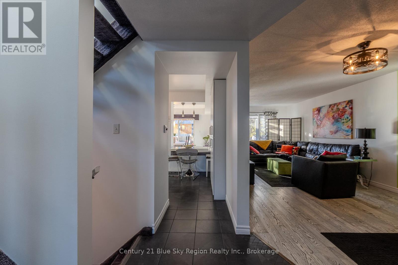 619 Tackaberry Drive, North Bay (West End), Ontario  P1B 9L2 - Photo 5 - X12511302